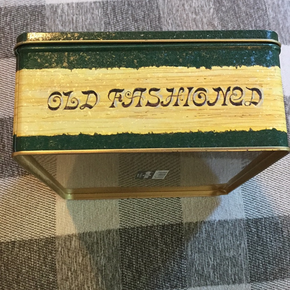 Rare, Vintage Chocolate Chip Cookies Tin - Picture 6 of 8